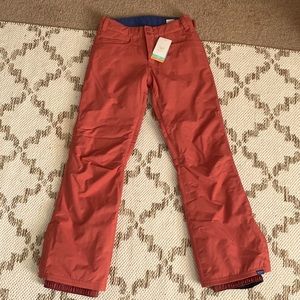Roxy snow pants. Size XS. Salmon